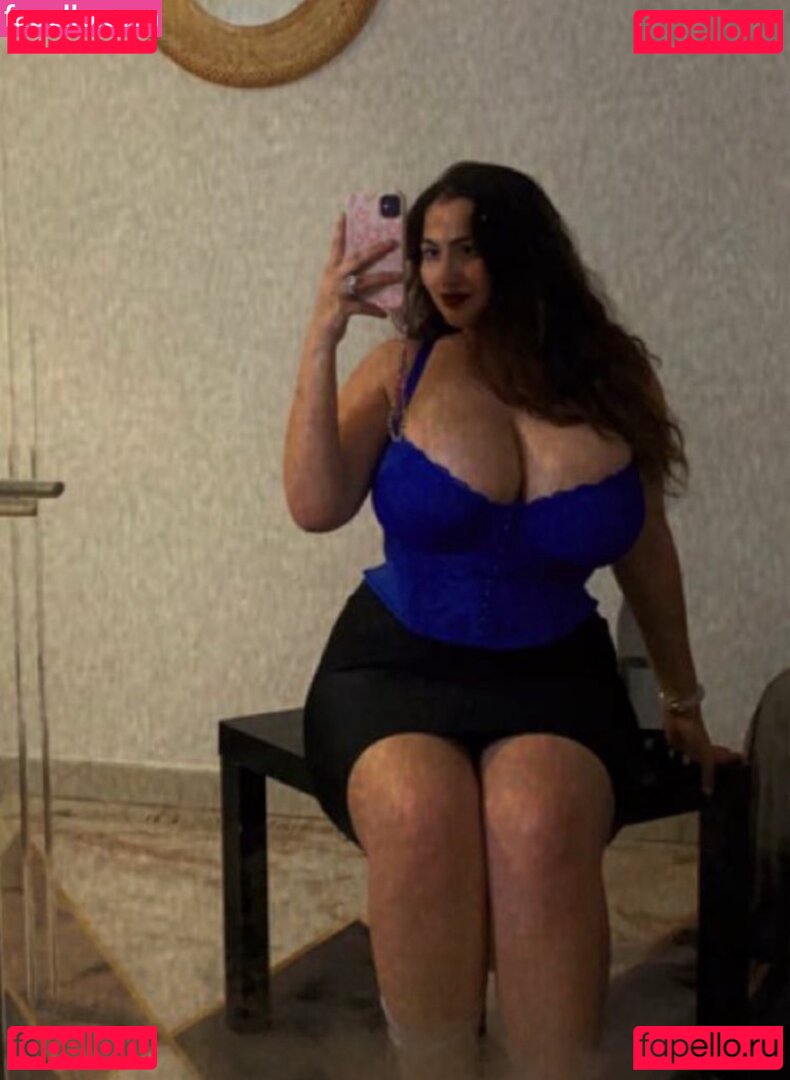 Lili M Nude Onlyfans Photo 27