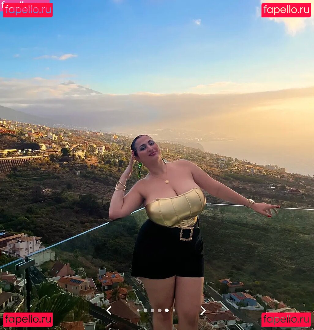 Lili M Nude Onlyfans Photo 14