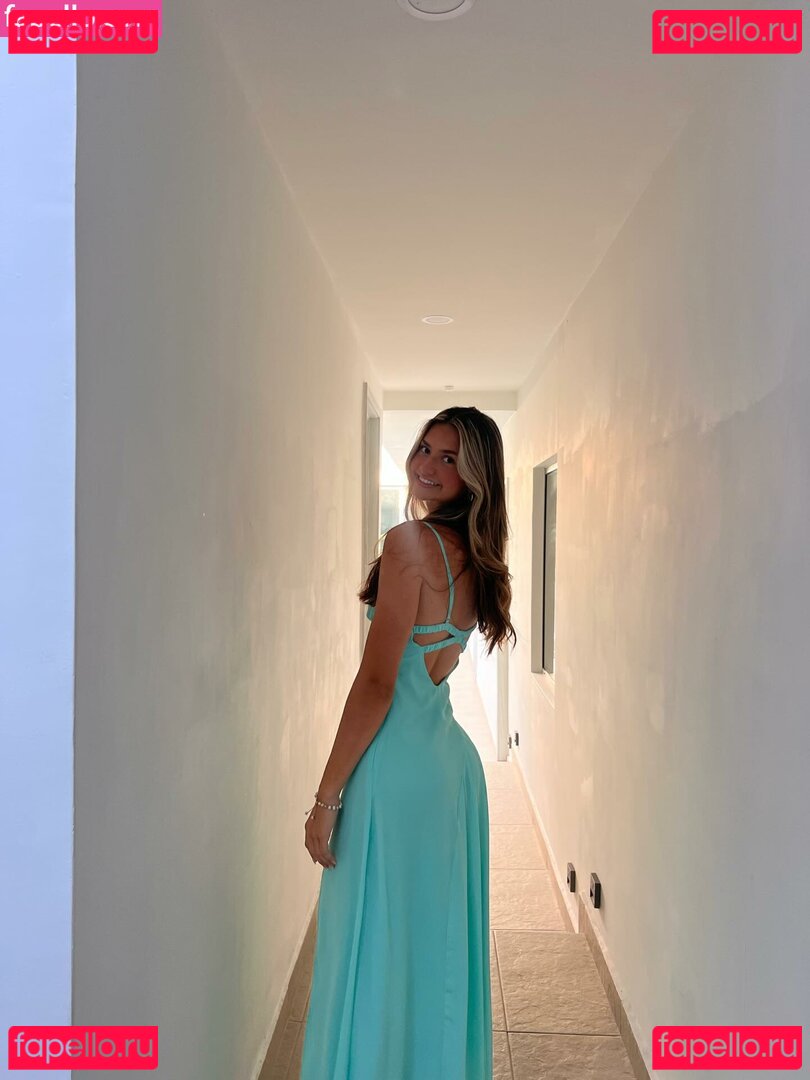 Sophia Alvarez Nude Onlyfans Photo 11