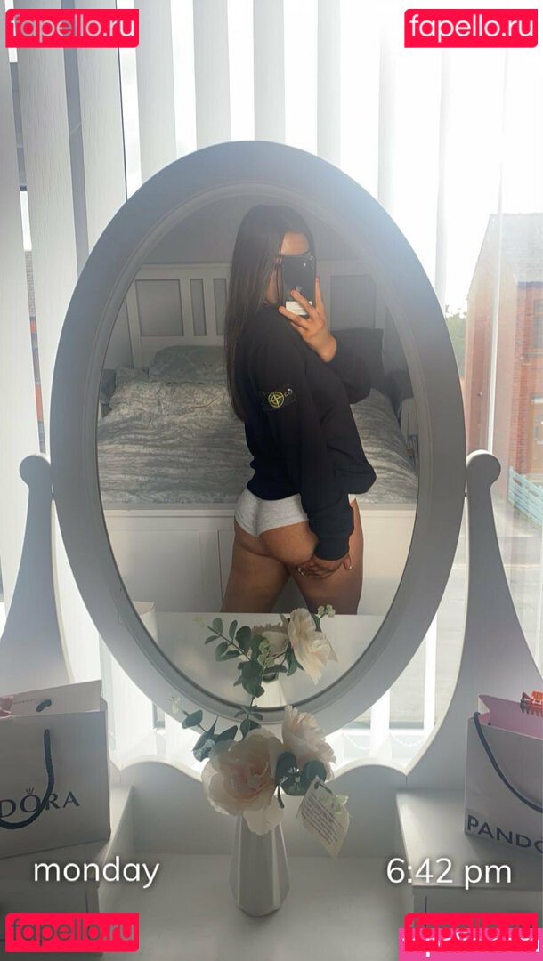Meganwardle Nude Onlyfans Photo 6