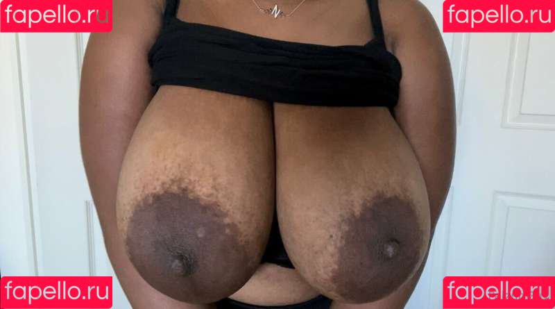 billiondollarboobs Onlyfans Photo Gallery 