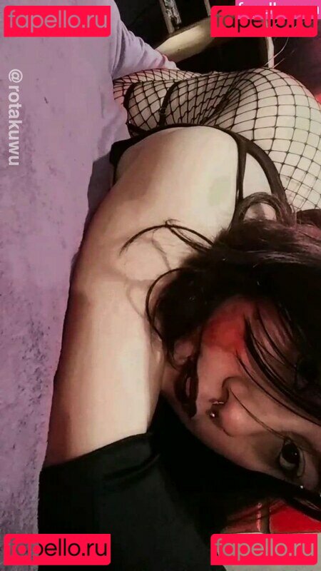 SweetYuri Nude Onlyfans Photo 6
