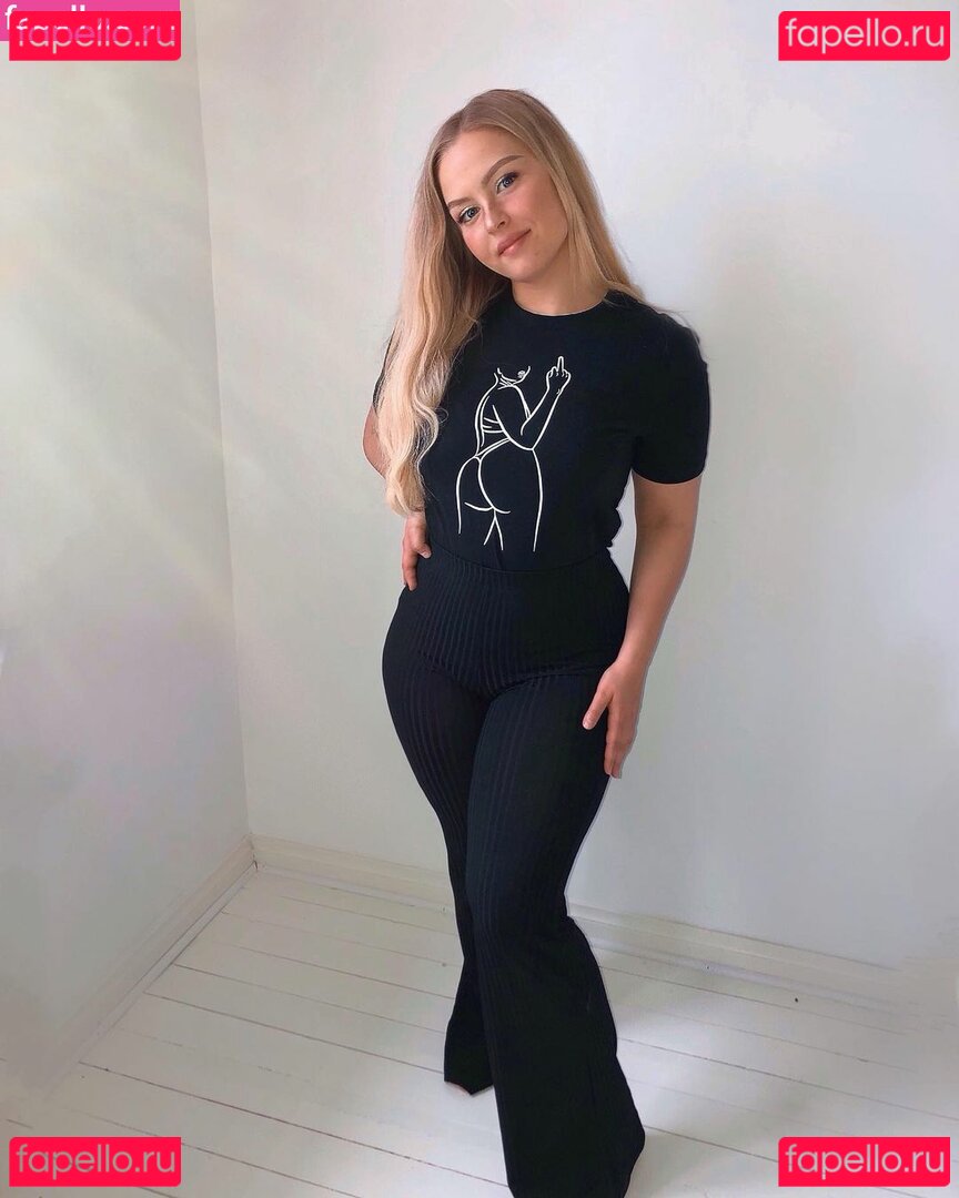Sanninget Nude Onlyfans Photo 31