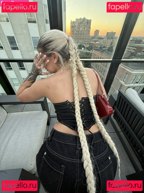 Koda Kreme Nude Onlyfans Photo 13