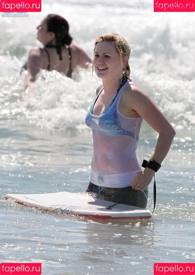 Anna Paquin Onlyfans Photo Gallery 