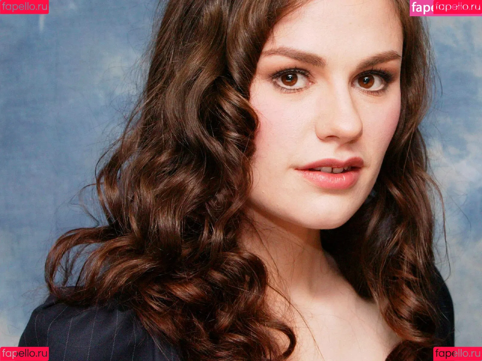 Anna Paquin Onlyfans Photo Gallery 