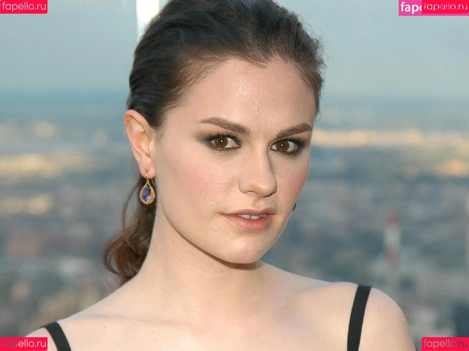 Anna Paquin Onlyfans Photo Gallery 