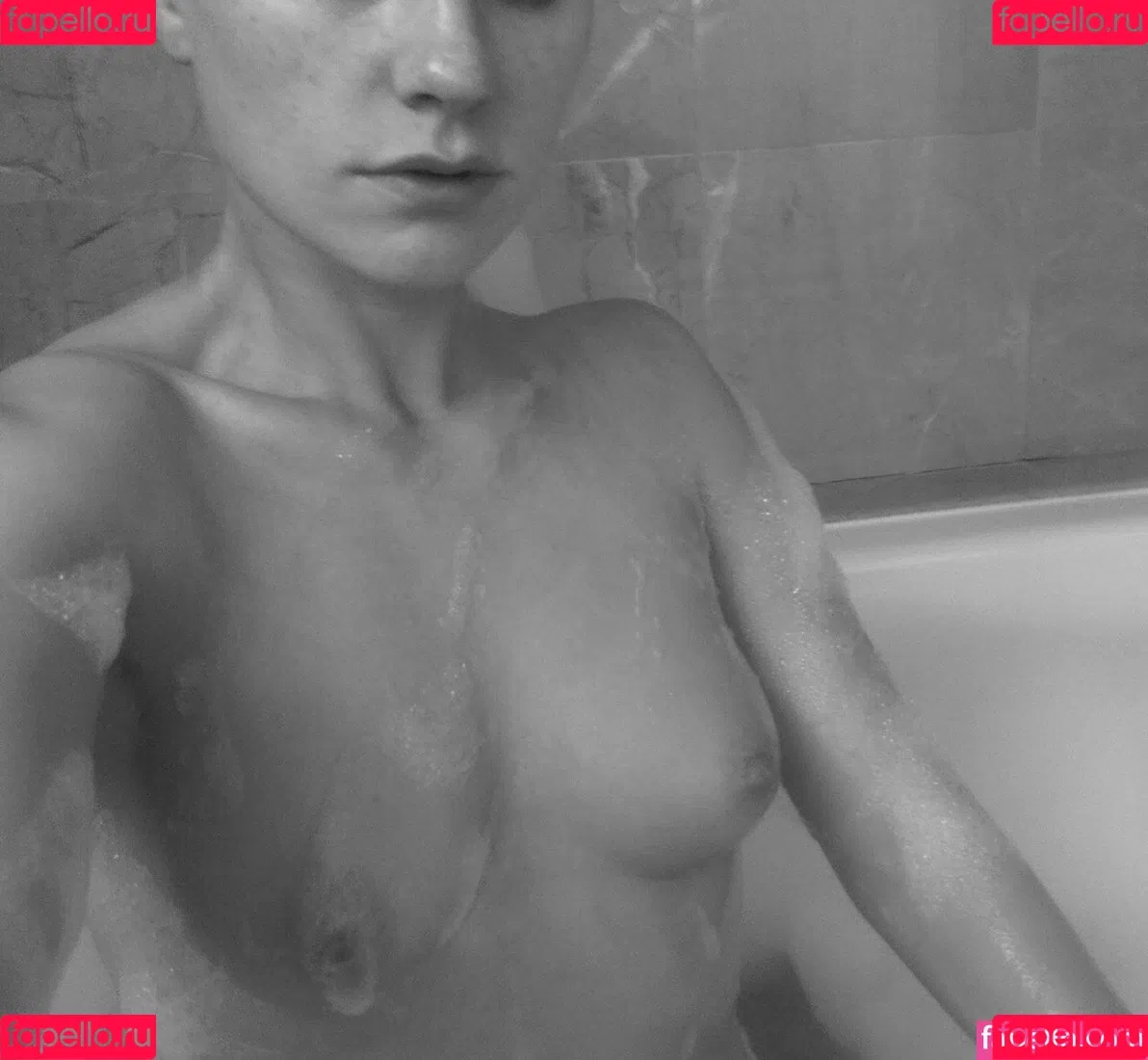 Anna Paquin Onlyfans Photo Gallery 