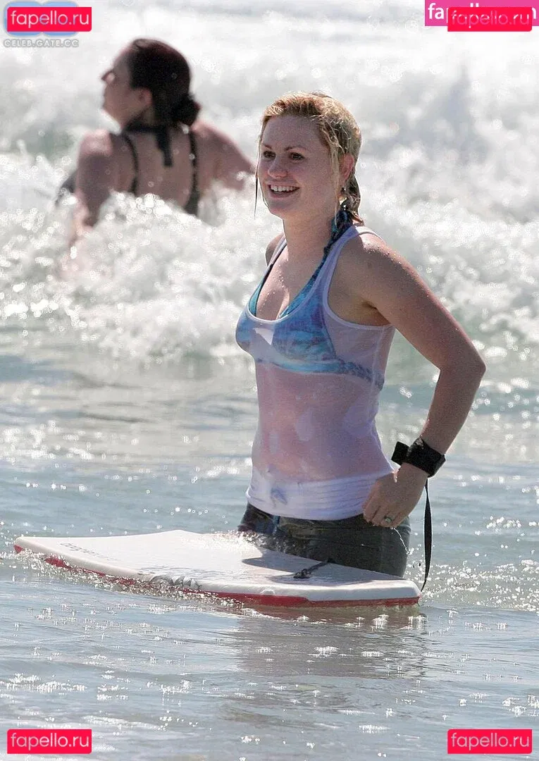 Anna Paquin Onlyfans Photo Gallery 