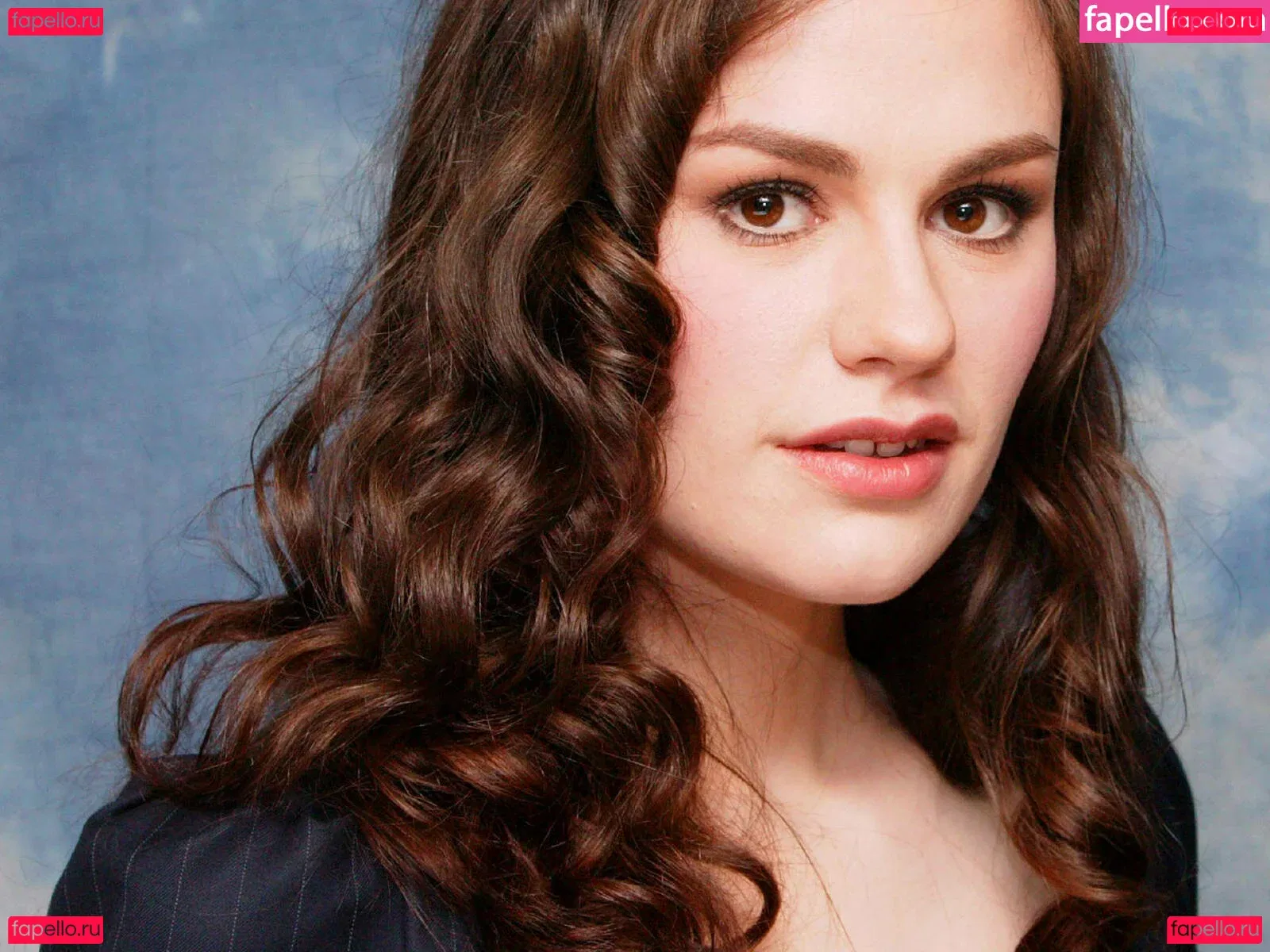 Anna Paquin Onlyfans Photo Gallery 