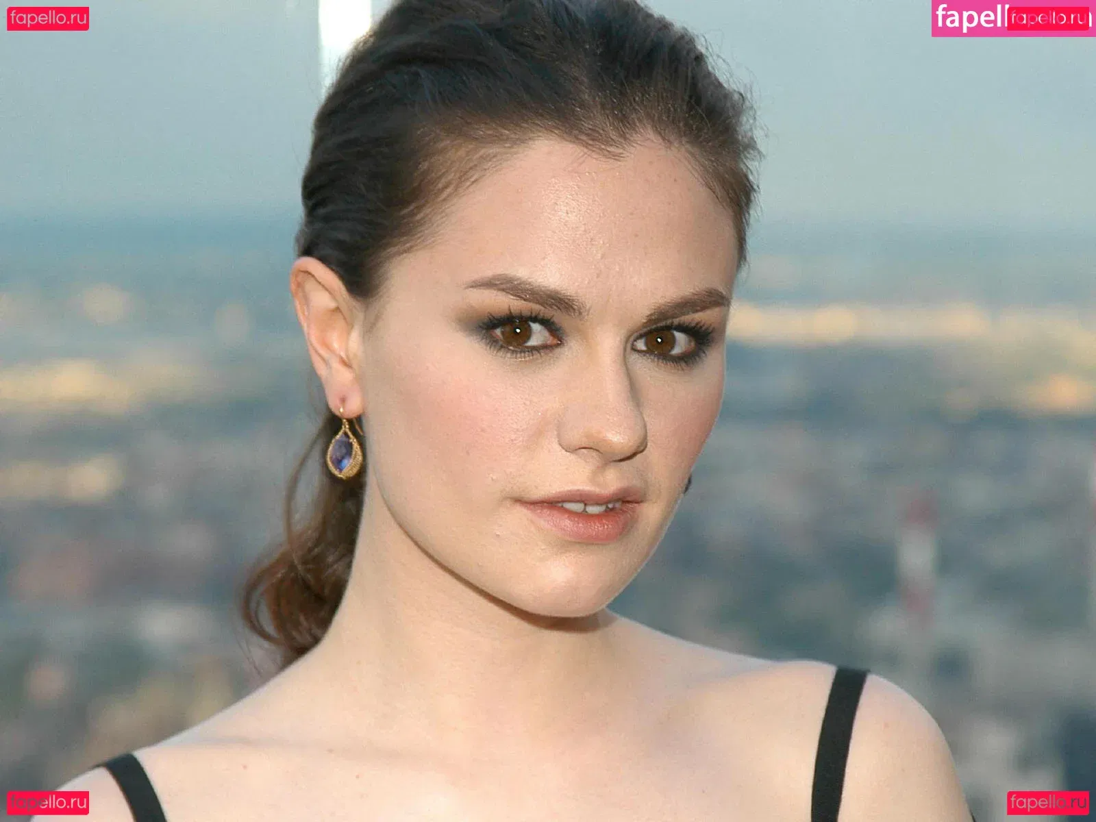 Anna Paquin Onlyfans Photo Gallery 