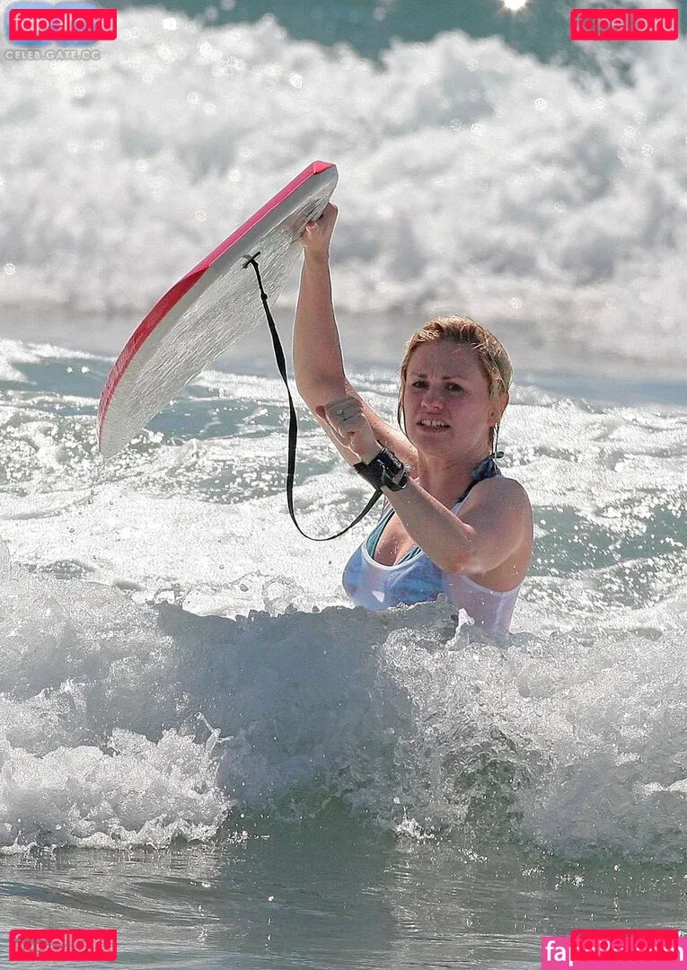 Anna Paquin Onlyfans Photo Gallery 