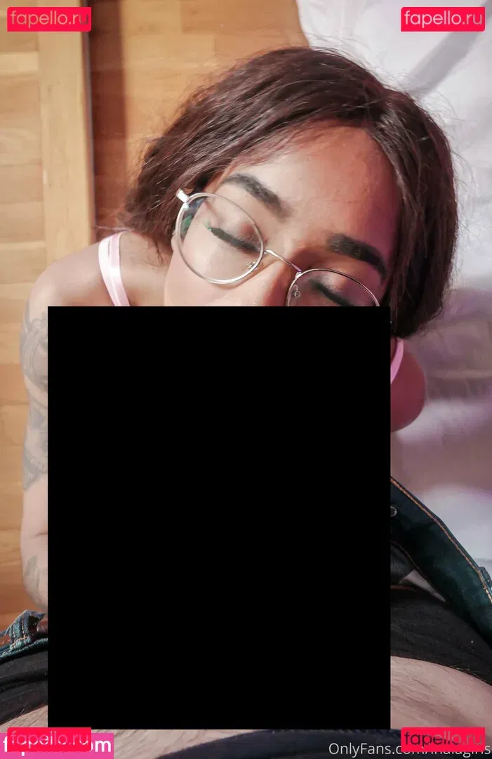 inaiagirls Onlyfans Photo Gallery 