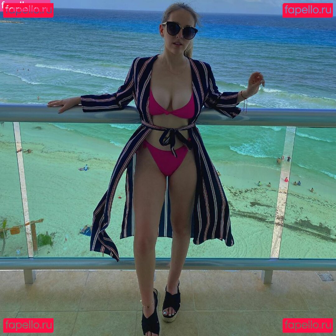 Kim Migneault Nude Onlyfans Photo 33