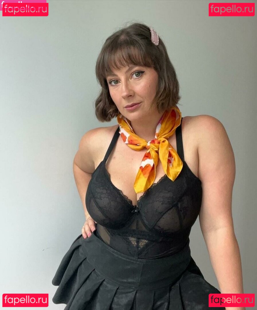 bellarcombe Nude Onlyfans Photo 3
