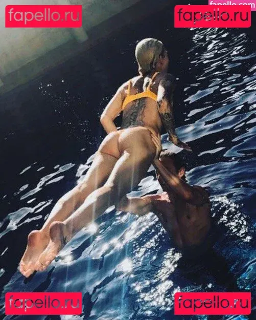 Skylar Grey Onlyfans Photo Gallery 