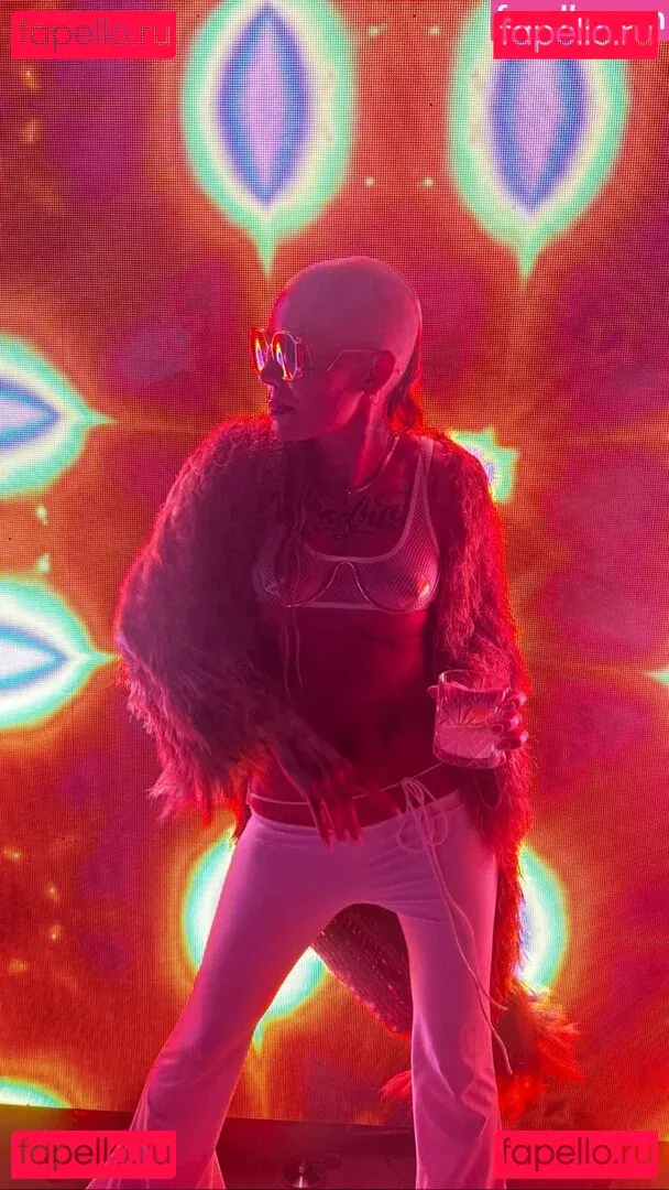 Skylar Grey Onlyfans Photo Gallery 