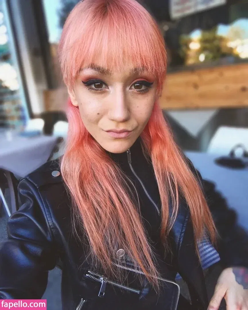 Redfoxy12 Onlyfans Photo Gallery 