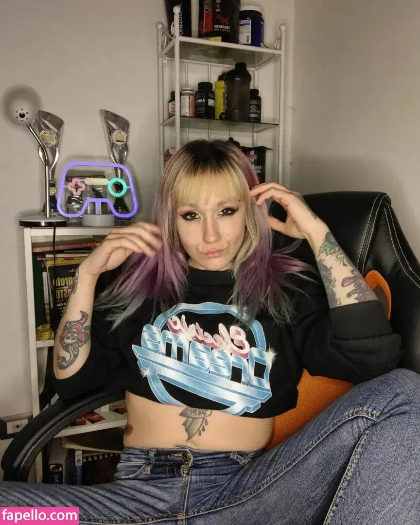 Redfoxy12 Onlyfans Photo Gallery 