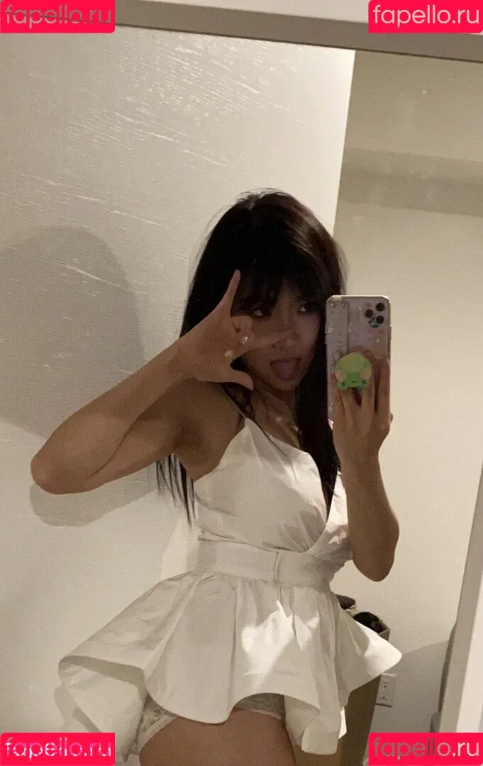 Aria Saki Onlyfans Photo Gallery 
