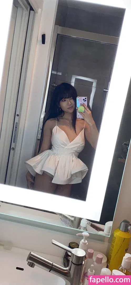 Aria Saki Onlyfans Photo Gallery 