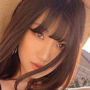 Aria Saki Onlyfans Photo Gallery 