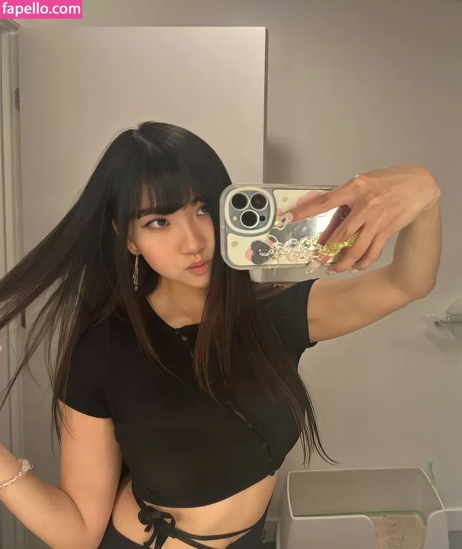 Aria Saki Onlyfans Photo Gallery 