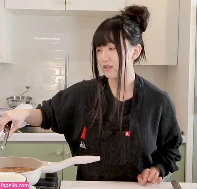 Aria Saki Onlyfans Photo Gallery 