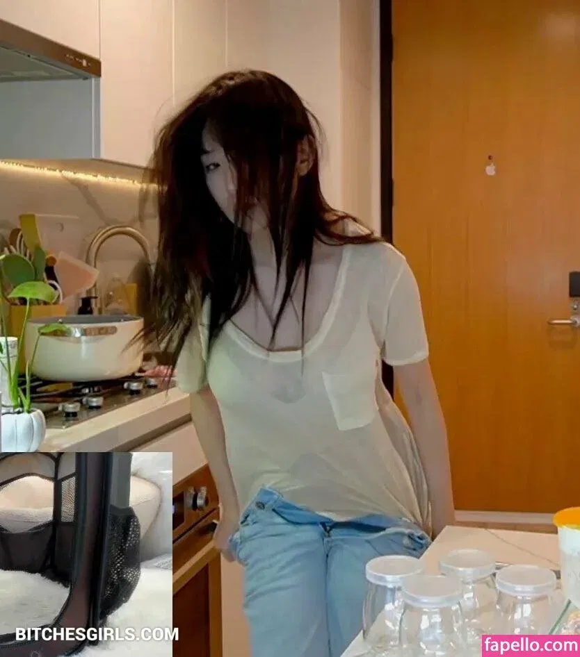 Aria Saki Onlyfans Photo Gallery 