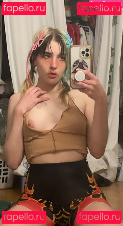 Dorian Electra Photo Gallery