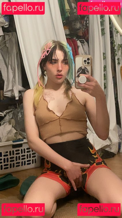 Dorian Electra Photo Gallery