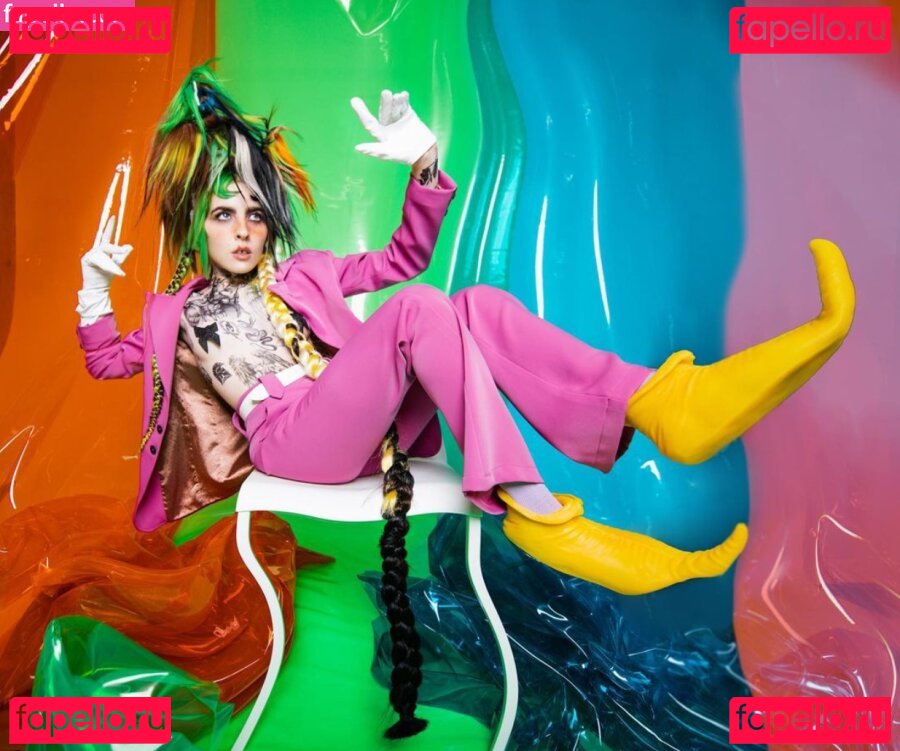 Dorian Electra Photo Gallery