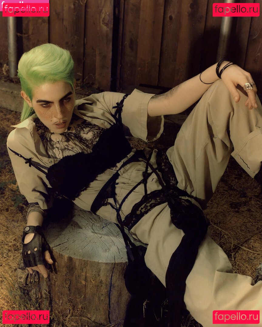 Dorian Electra Photo Gallery