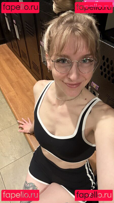 Wiinierox Nude Onlyfans Photo 3