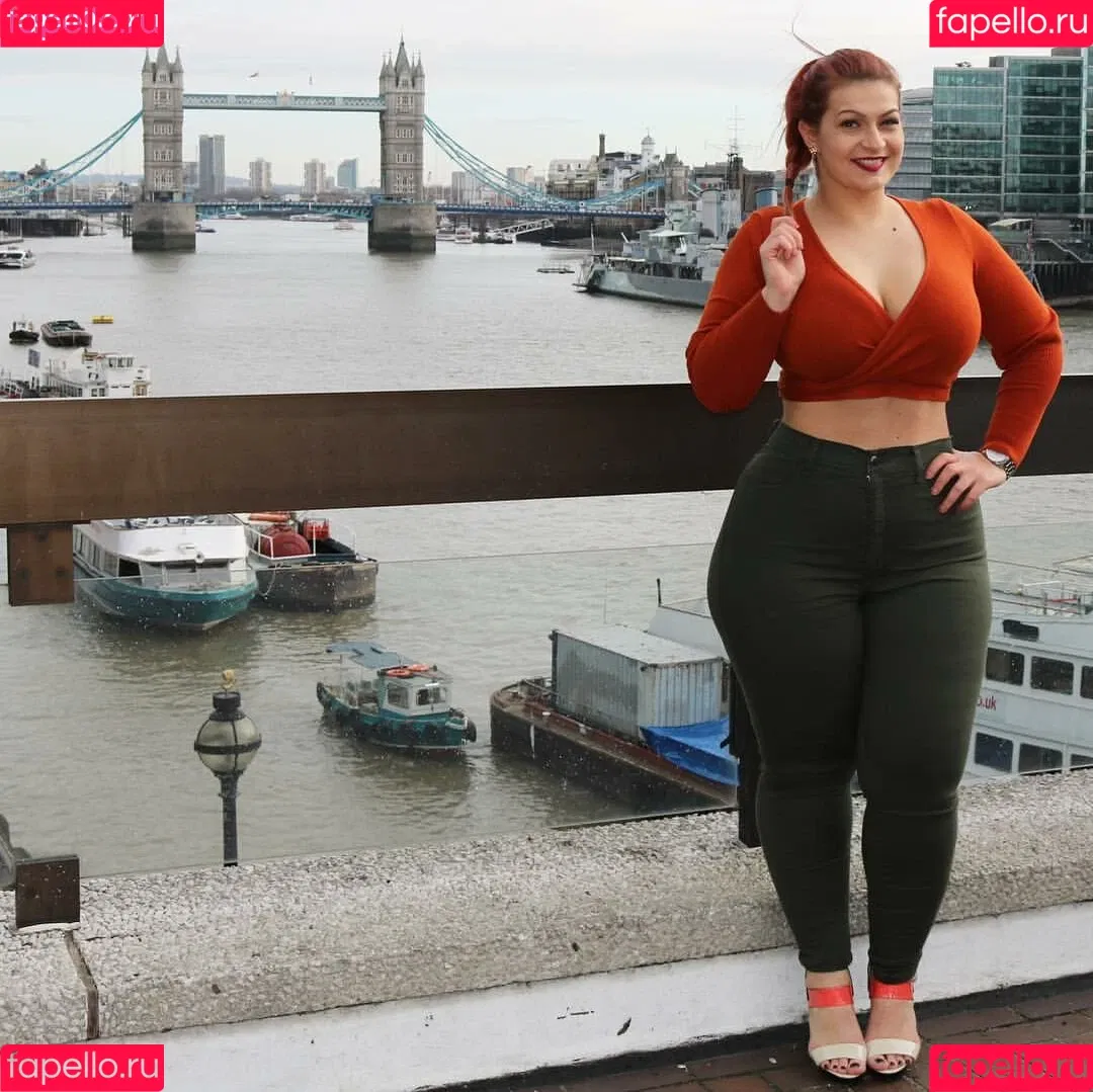 Ioana Chira Onlyfans Photo Gallery 