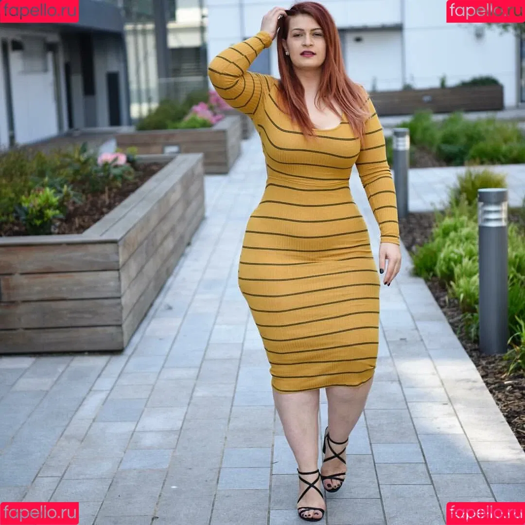 Ioana Chira Onlyfans Photo Gallery 