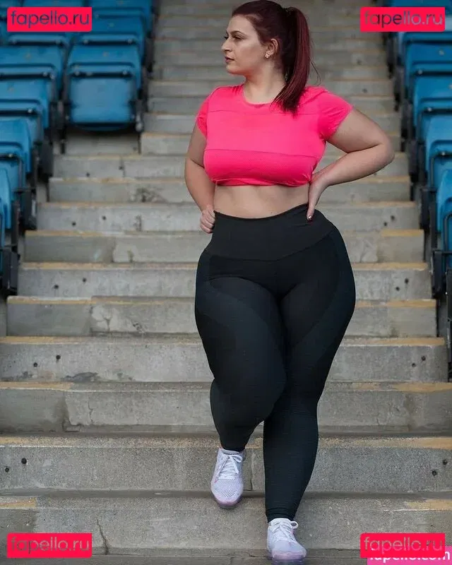 Ioana Chira Onlyfans Photo Gallery 