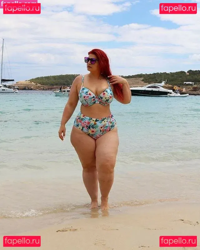 Ioana Chira Onlyfans Photo Gallery 