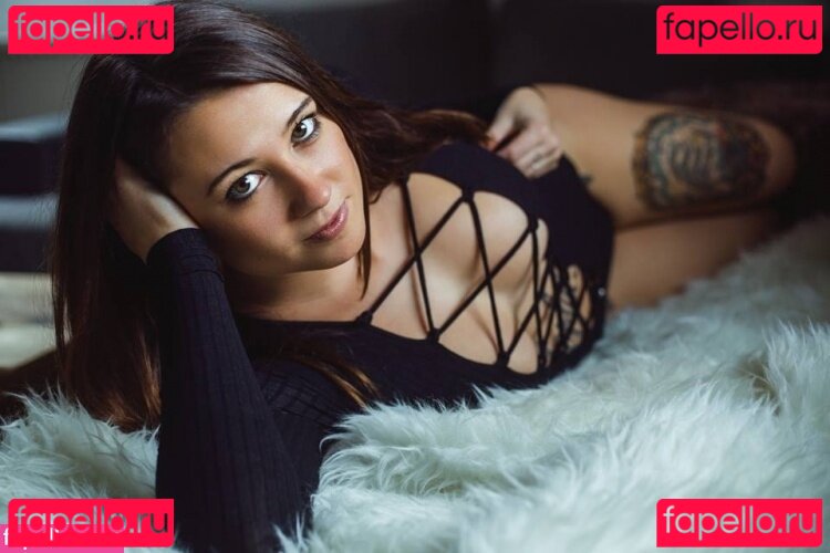 Nadinaamina Photo Gallery