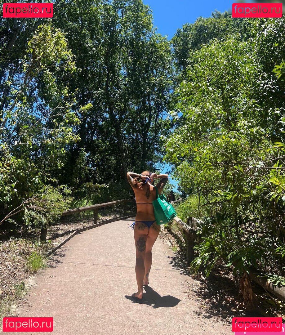 Nadinaamina Photo Gallery