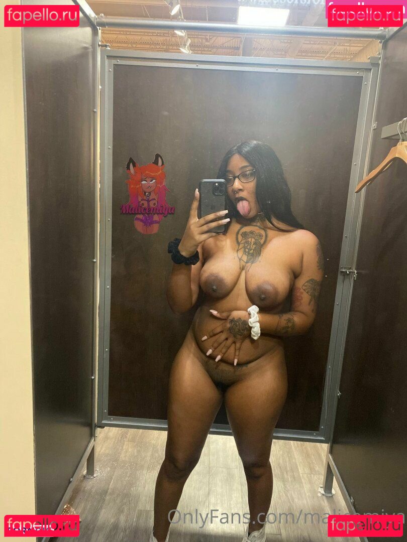 Malice Miya Nude Onlyfans Photo 33