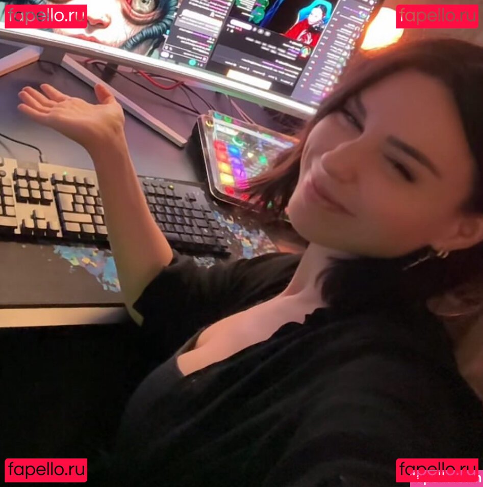 Ava Mind Nude Onlyfans Photo 32