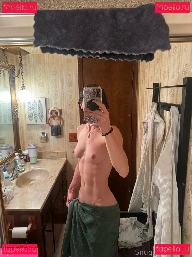 snugglysweaterof Nude Onlyfans Photo 31