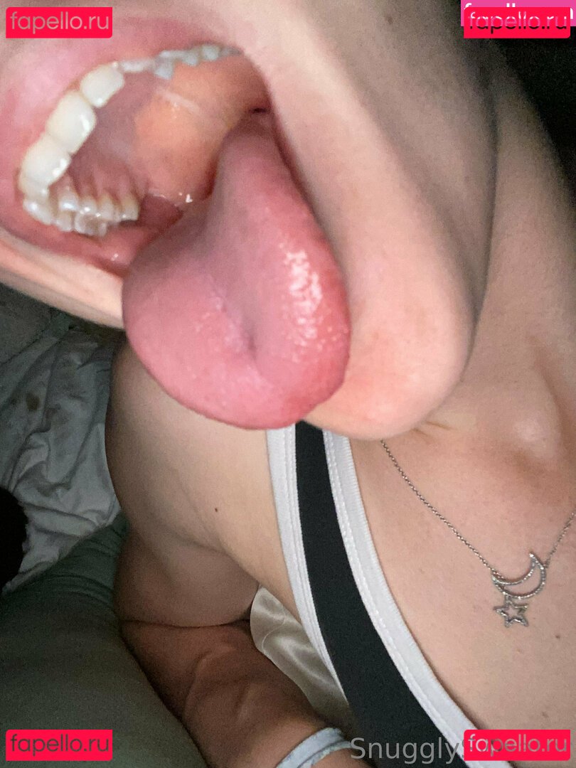 snugglysweaterof Nude Onlyfans Photo 7