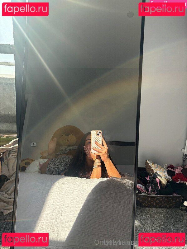 bbycorachis Nude Onlyfans Photo 7