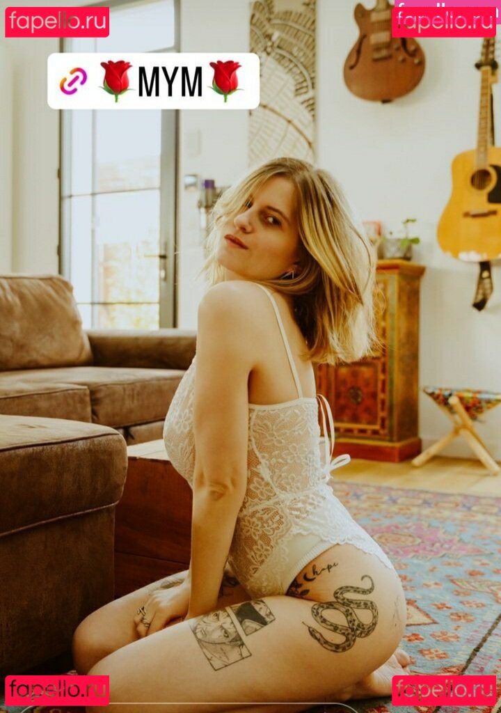 Snowishh Nude Onlyfans Photo 22