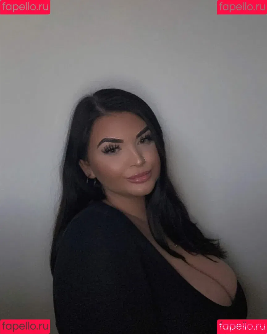 Katie Kerman Onlyfans Photo Gallery 