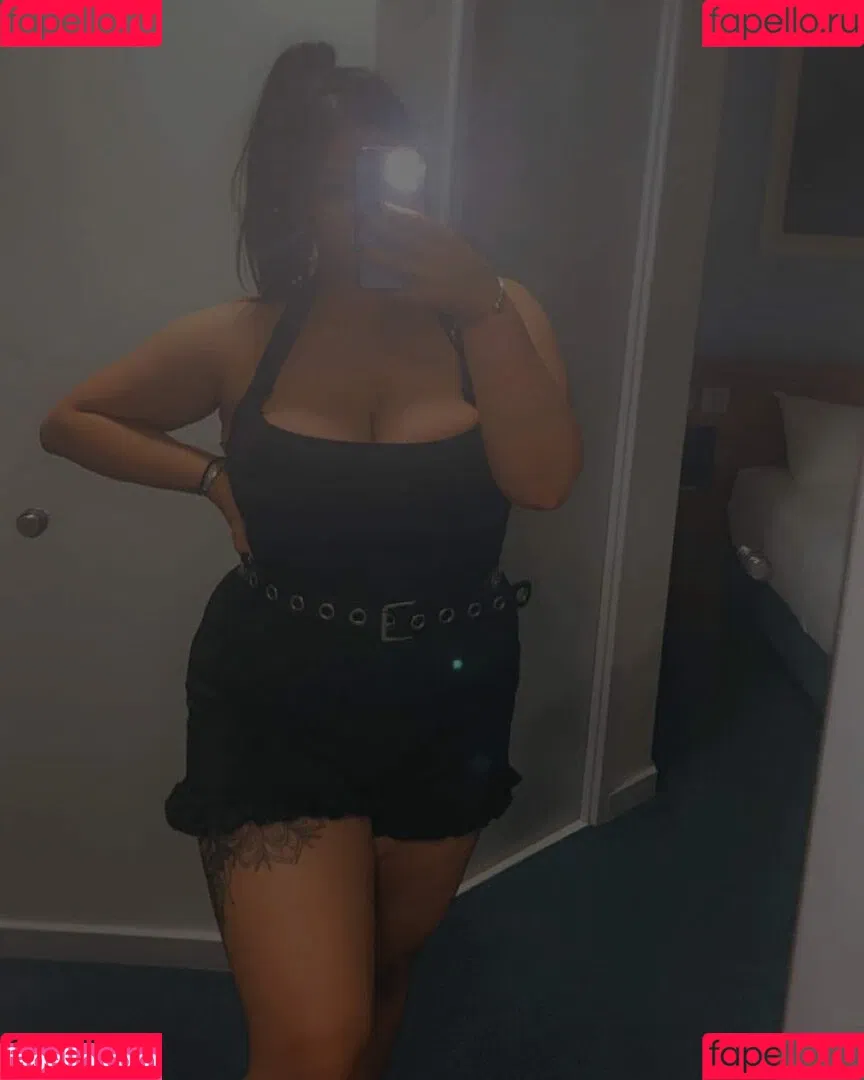Katie Kerman Onlyfans Photo Gallery 