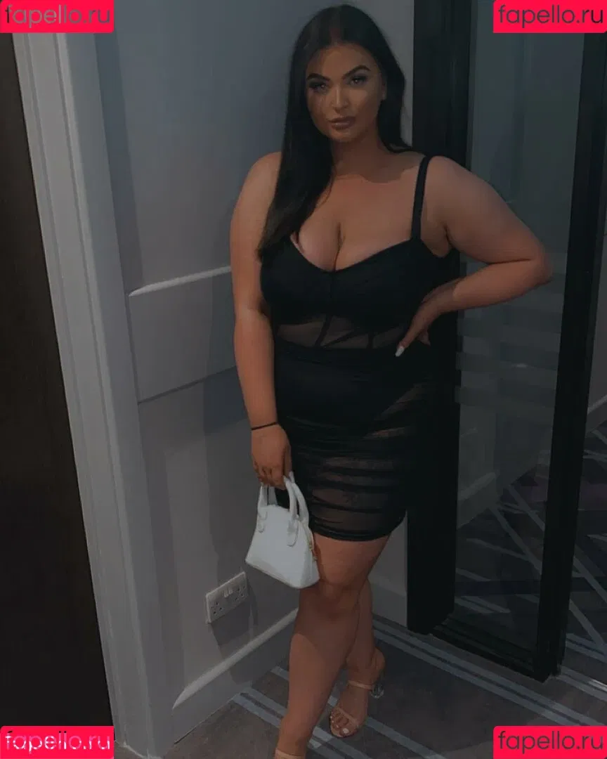 Katie Kerman Onlyfans Photo Gallery 