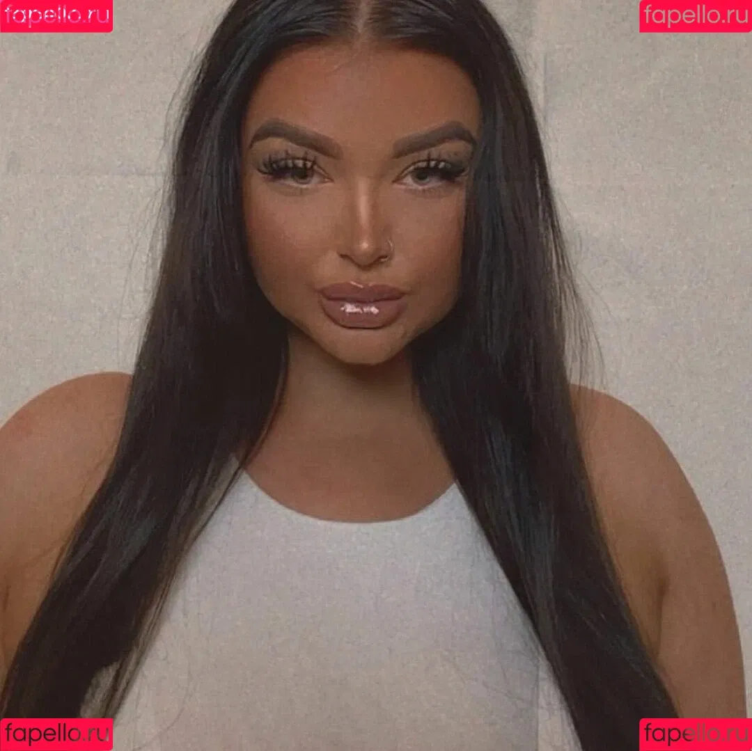 Katie Kerman Onlyfans Photo Gallery 